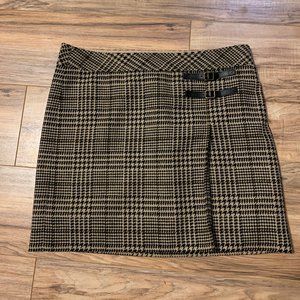 SOLD LOFT Wool Black and Tan Houndstooth Plaid Skirt 12
